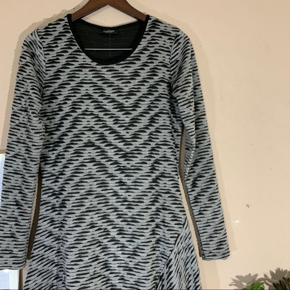 Nor Denmark Womens Gray Black Dress Asymmetrical Long Sleeves Distressed Size 2 - Picture 2 of 9
